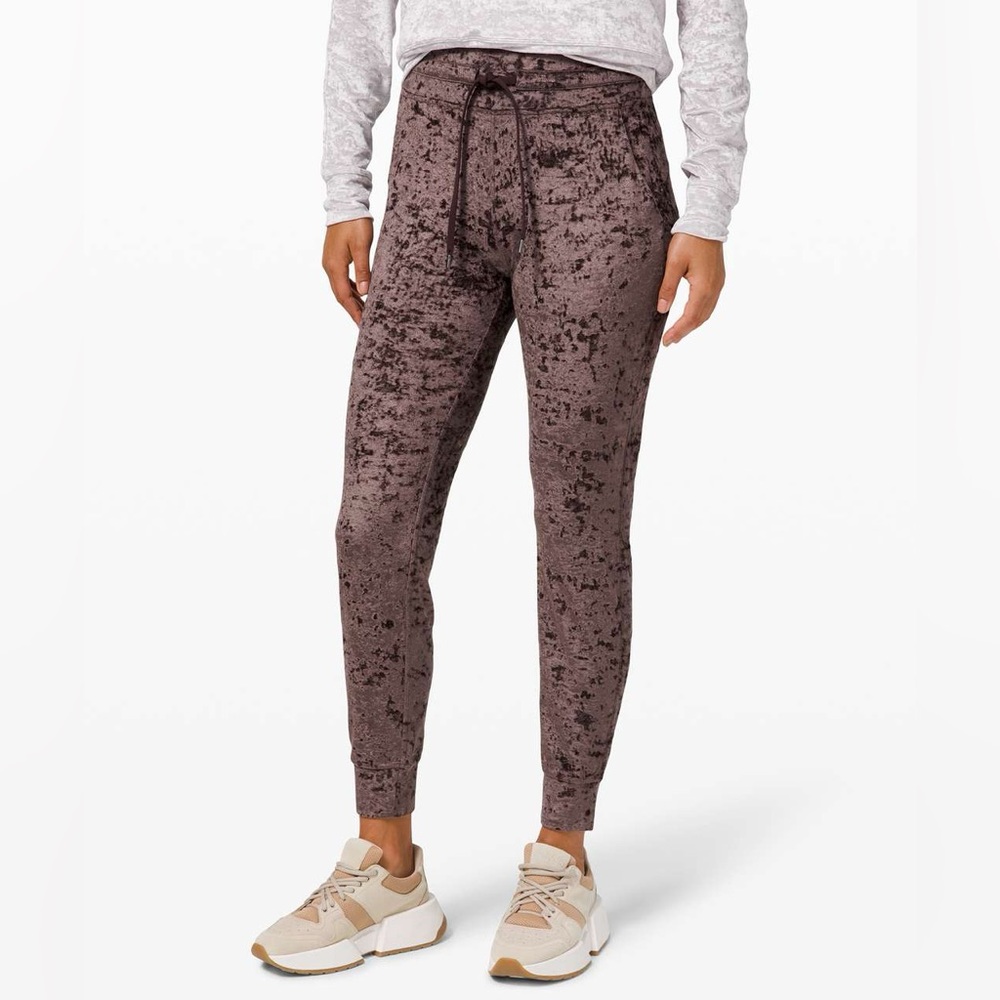 Lululemon Ready to Crush Jogger